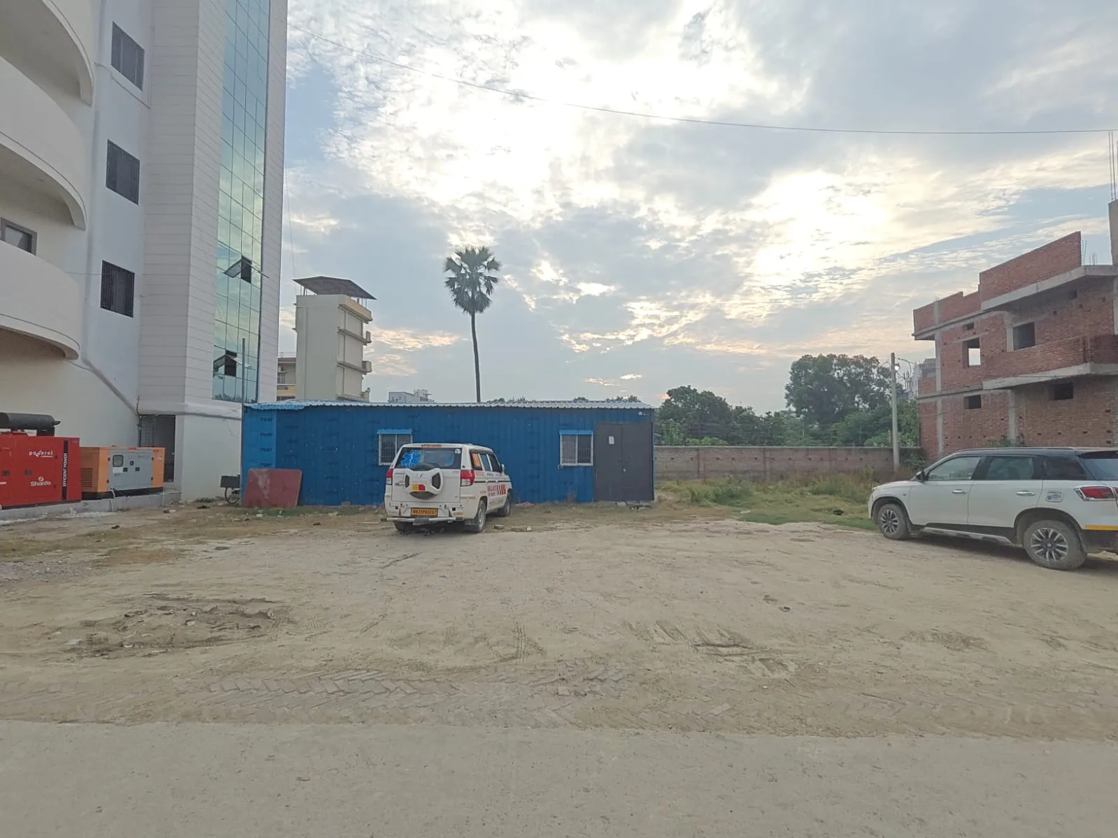 Vaidehi Hospital Building Exterior